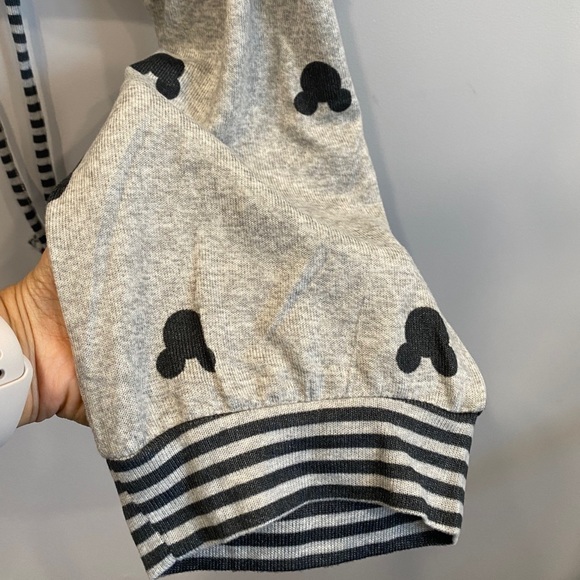 Women's Gray Pajama Set - Picture 5 of 6